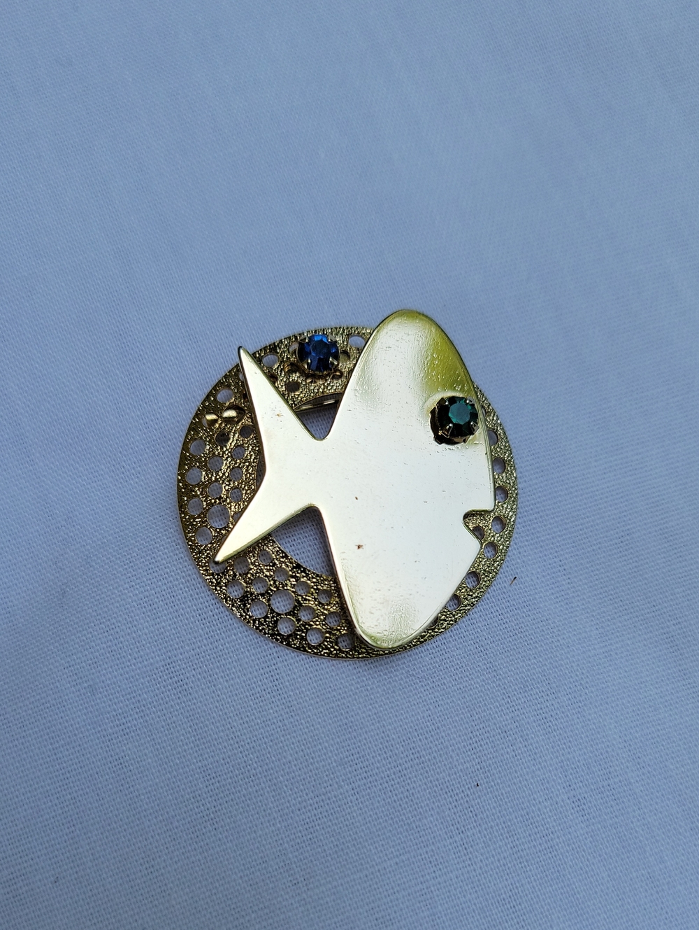 Vintage TRIFARI Gold Tone Fish Pin Brooch with Blue & Green Rhinestones